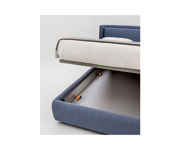 High end Kate Bed by Bolzan Casa Design