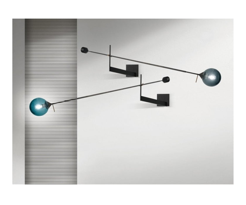 Kendama Wall Lamp Giorgetti