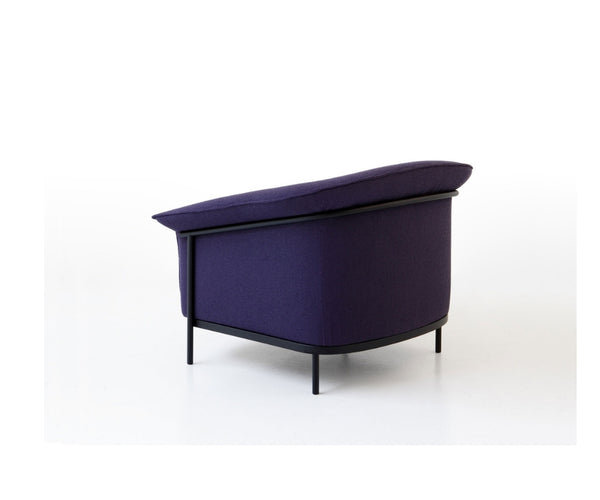 Kite Armchair | Porro | Casa Design Group