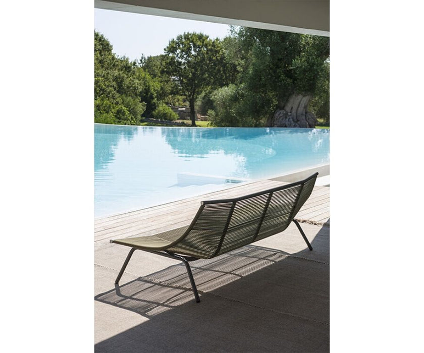 Laze 005 sofa Roda