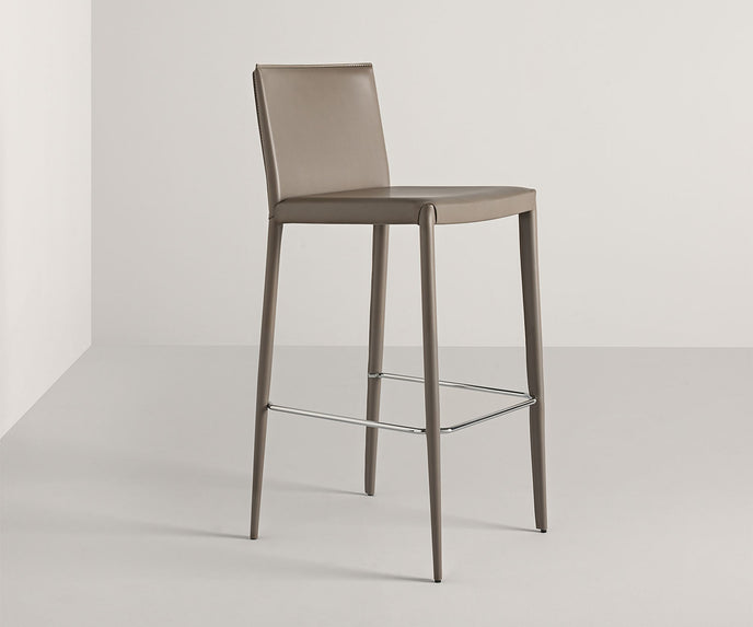 High end Lilly B Stool by Frag Casa Design