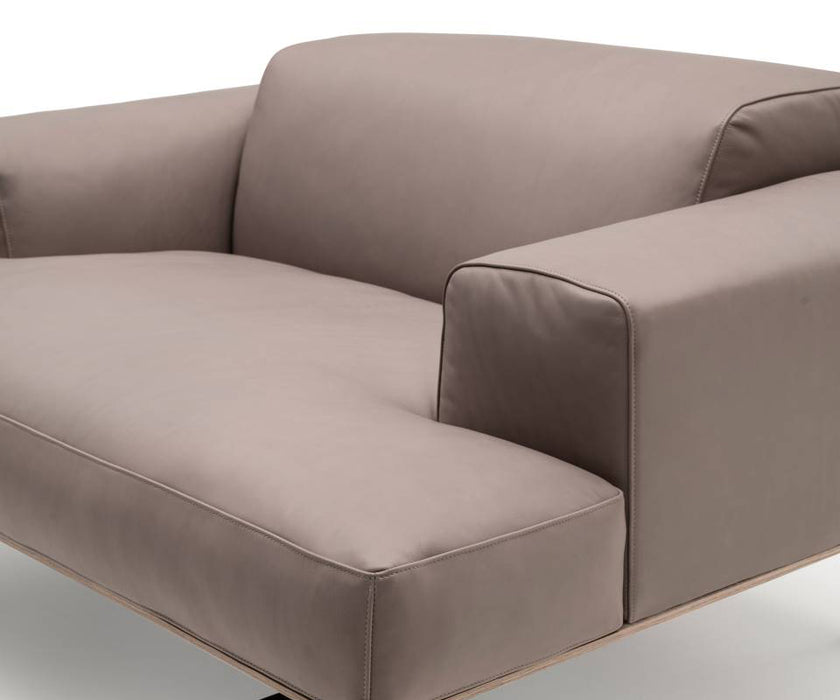 Sumo Armchair Living Divan