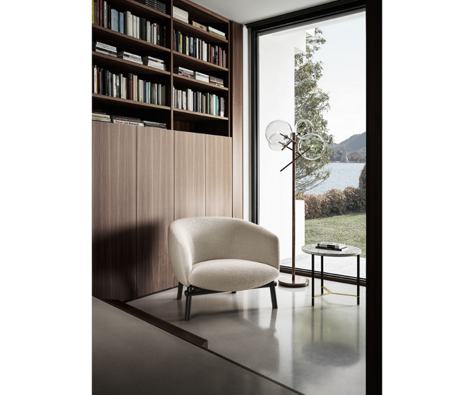 Livre Lounge Chair