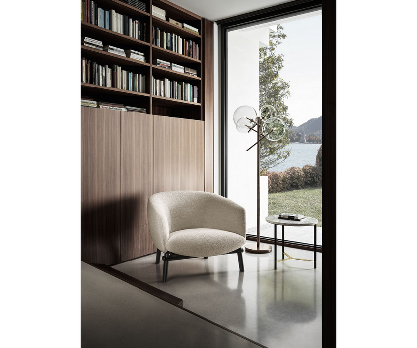 Livre Lounge Chair