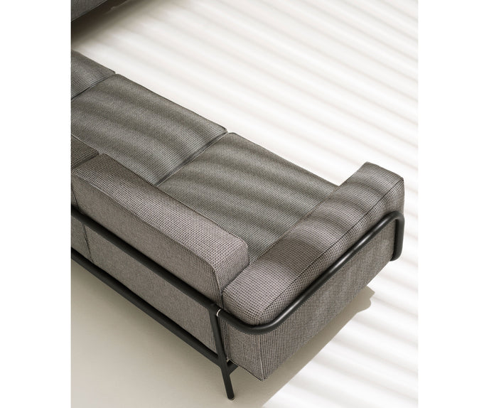 Estendo 3 Seater Sofa I Roda