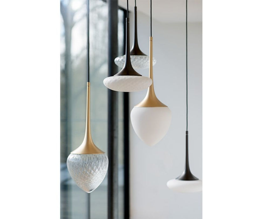 High end Louis Pendant by CVL Luminaires Casa Design