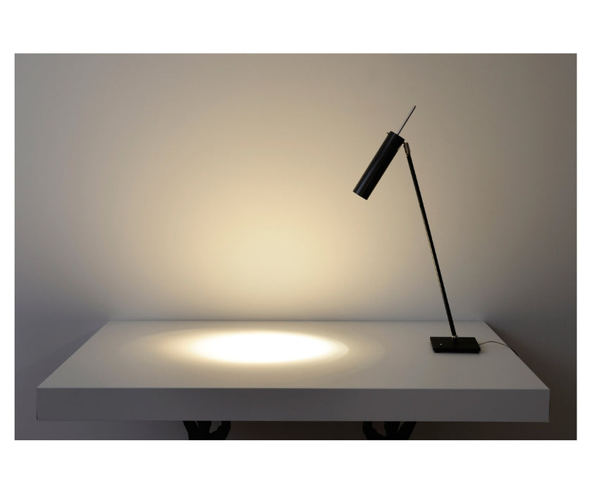 High end Lucenera 500 Table Lamp by Catellani & Smith Casa Design