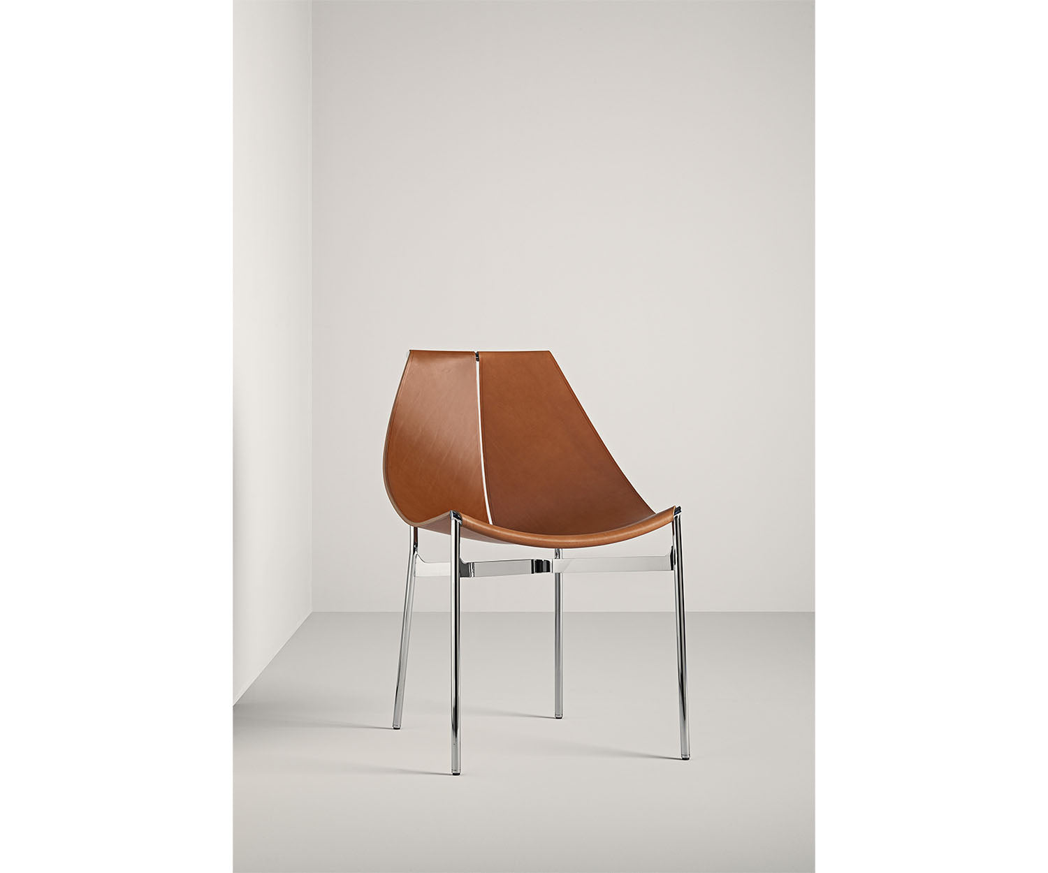 High end Lyo Dining Chair by Frag Casa Design