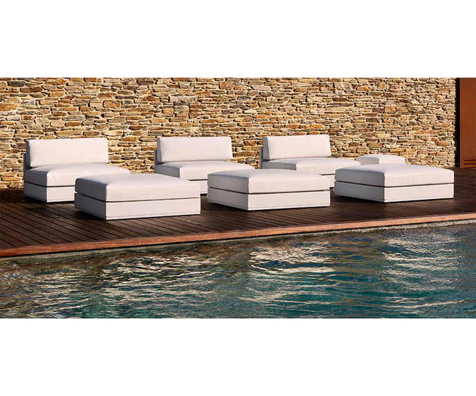 High end Mood Low Center Model by Bivaq Casa Design