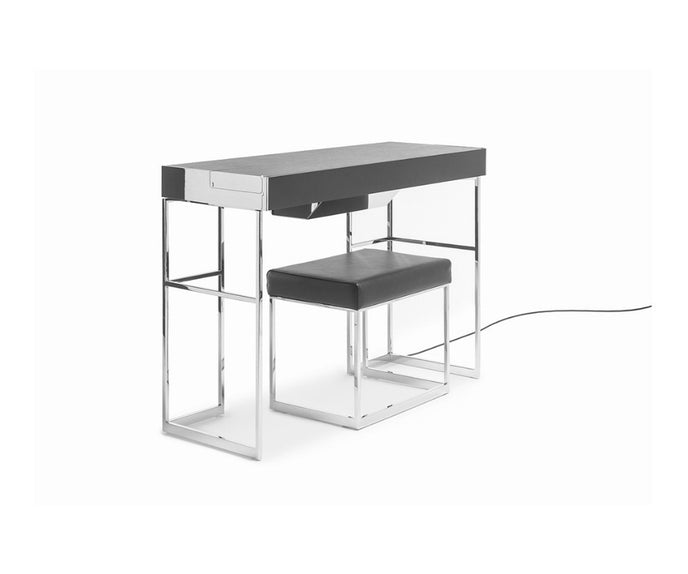 Magic Desk