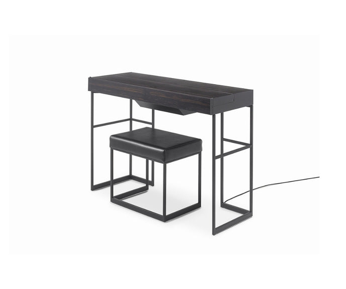 Magic Desk