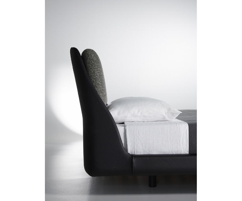 High end Makura Bed by Porro Casa Design