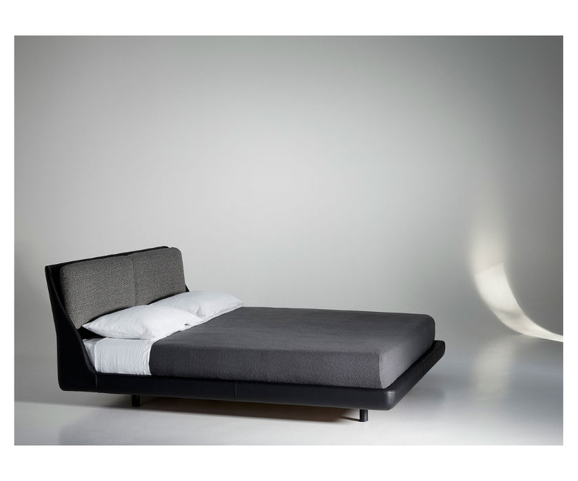 High end Makura Bed by Porro Casa Design