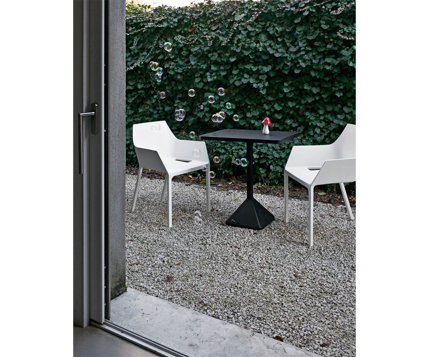 High end Mem Dining Armchair by Kristalia Casa Design