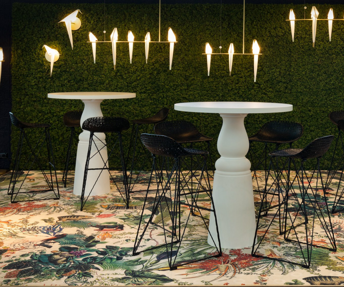 Container Bar Table New Antiques | Moooi