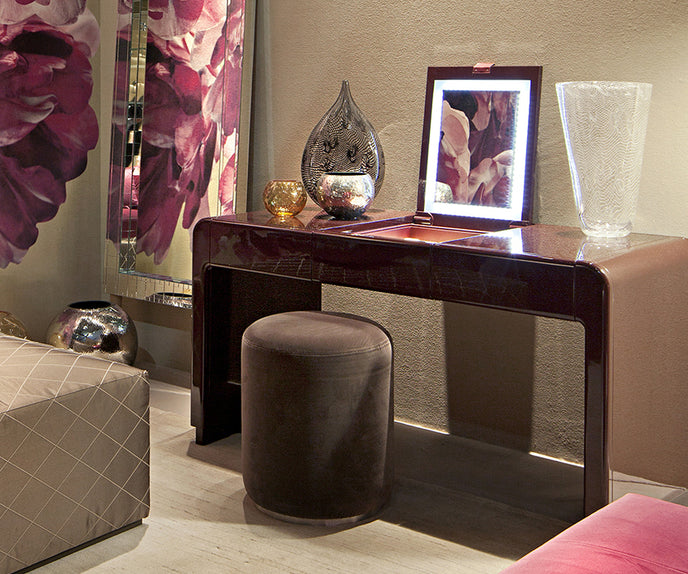My Beauty Makeup Desk | Paolo Castelli