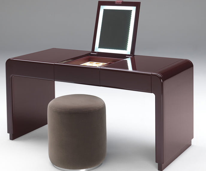 My Beauty Makeup Desk | Paolo Castelli
