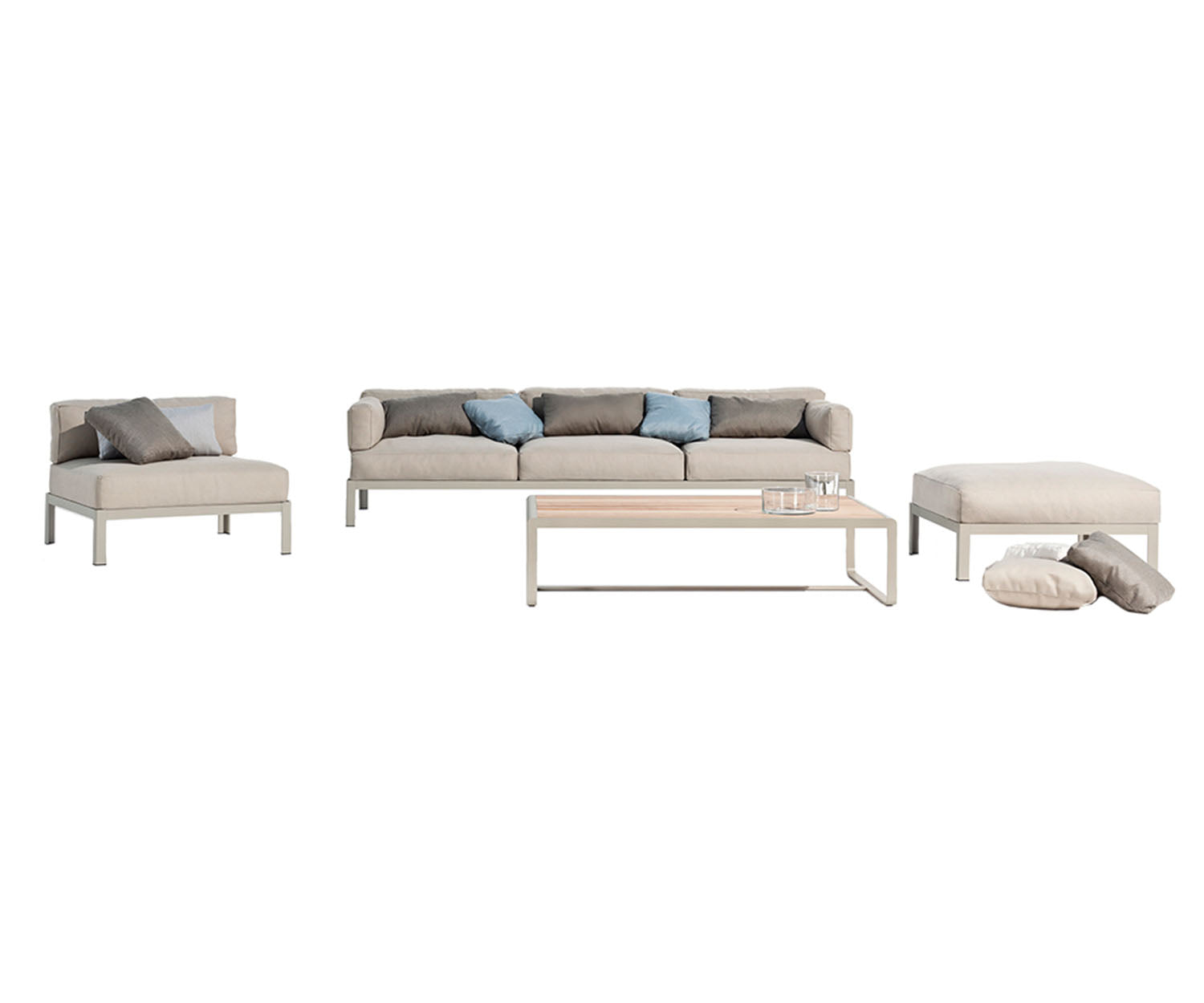 High end Nak XL Lounge Chair by Bivaq Casa Design