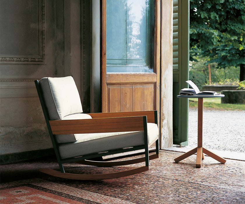 Nap 082 Rocking Chair Roda