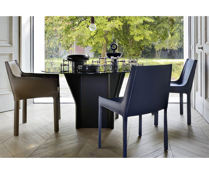 High end Argor O Dining Table by Frag Casa Design