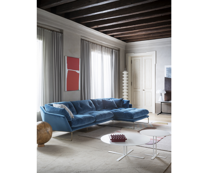New York Suite Sofa Saba