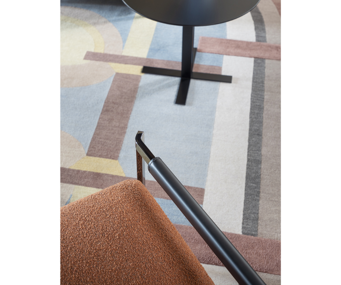 No Logo Armchair Saba