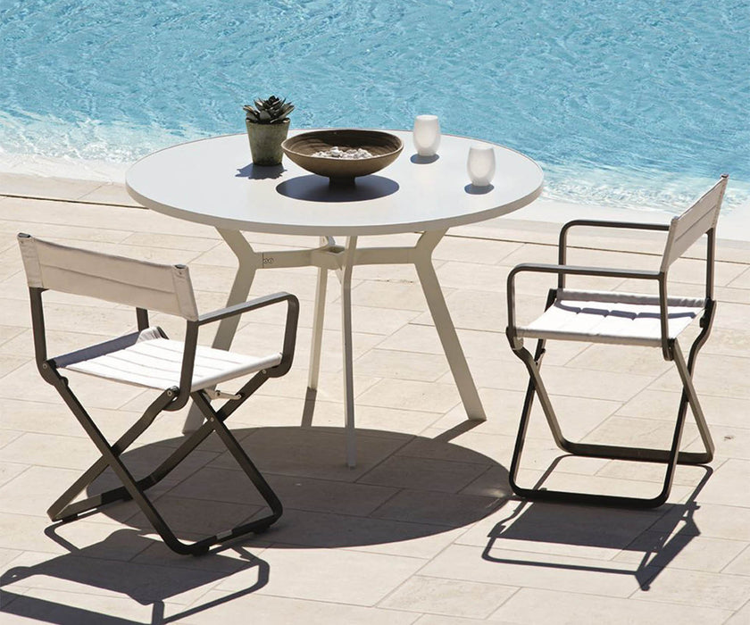 High end Ocean Round Dining Table by Ethimo Casa Design