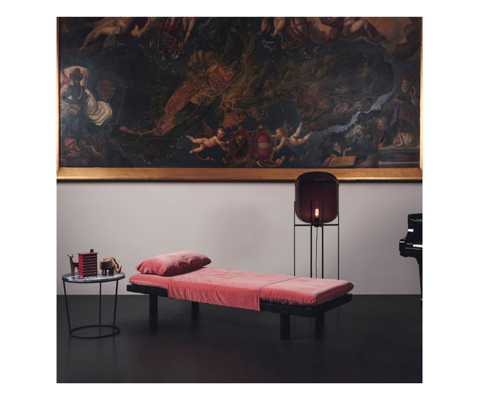 High end Oda Floor Lamp by Pulpo Casa Design