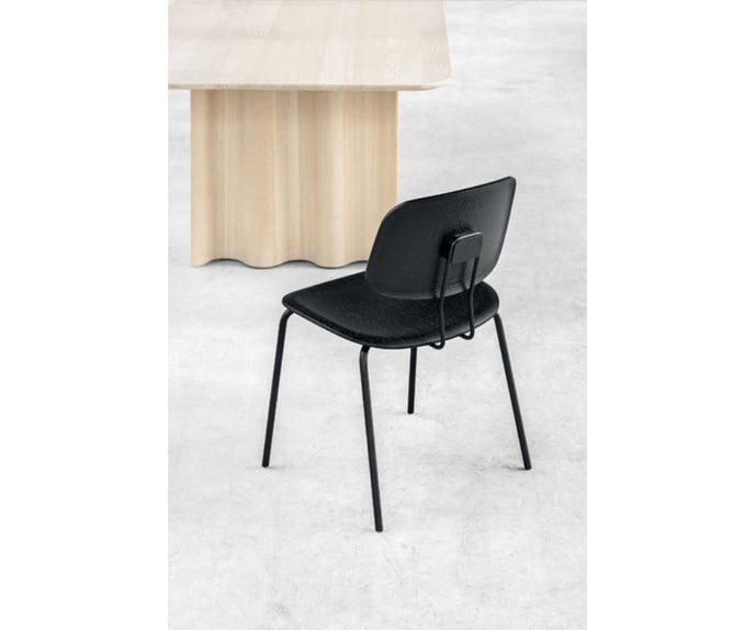 Okito Ply Dining Chair Zeitraum