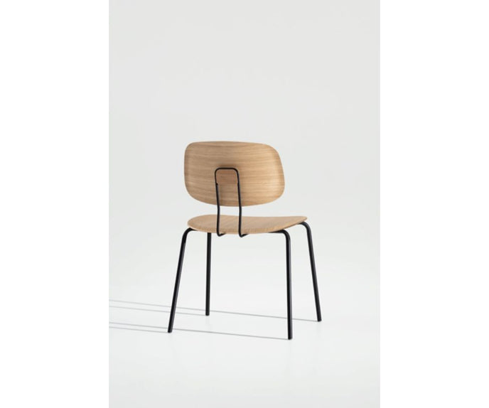 Okito Ply Dining Chair Zeitraum