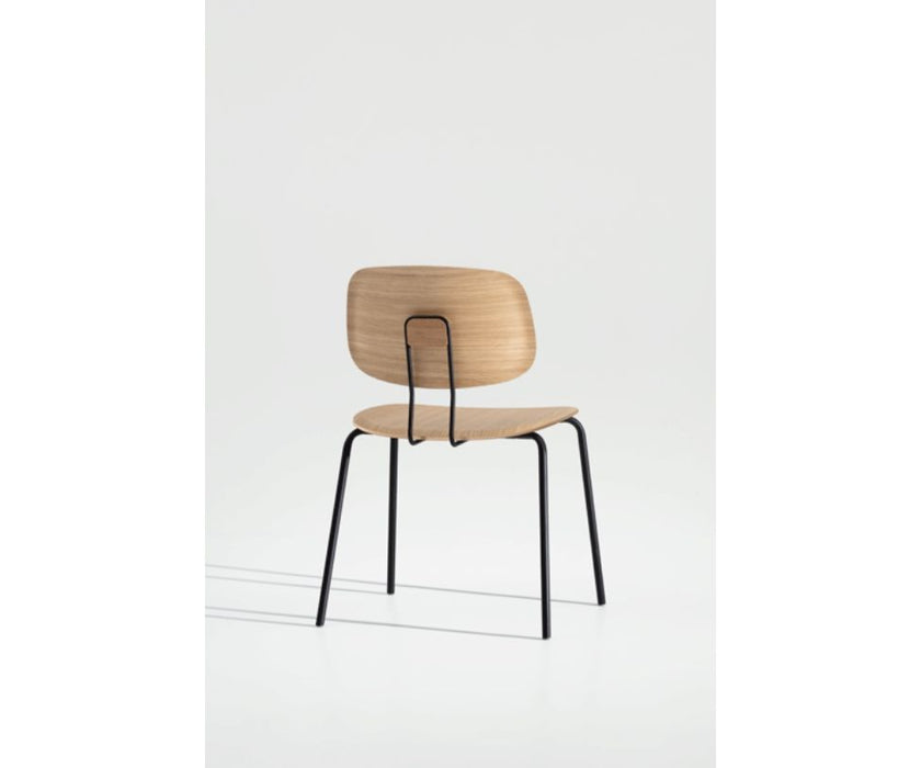 Okito Ply Dining Chair Zeitraum