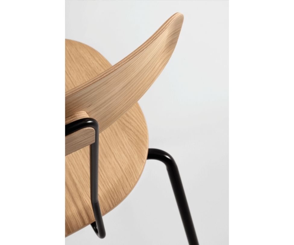Okito Ply Chair Zeitraum