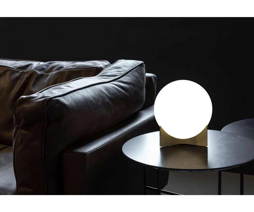 High end Oscar Table Lamp by Terzani Casa Design