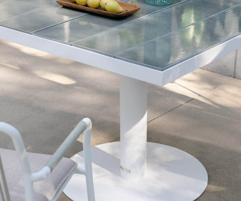 Pantagruel Dining Table I Atmosphera