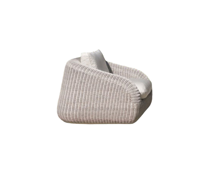 High end Phorma Armchair by Ethimo Casa Design