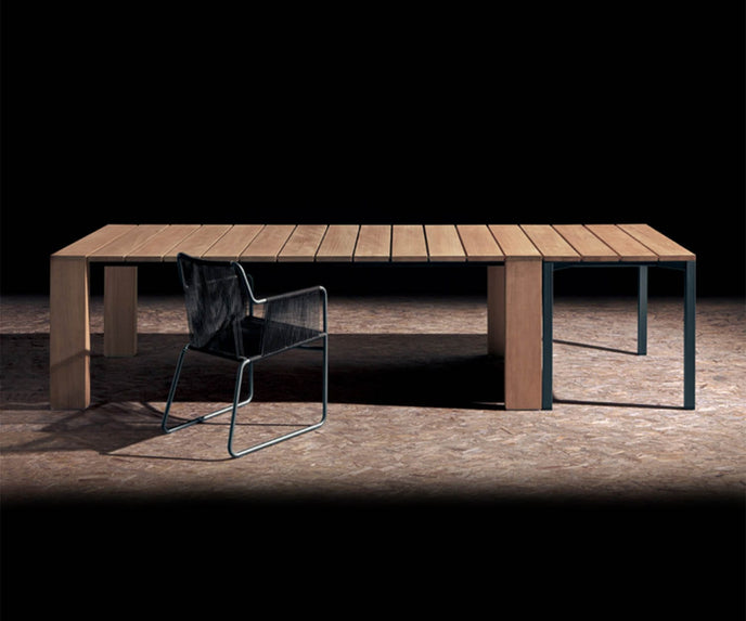 Pier 025 Dining Table Roda