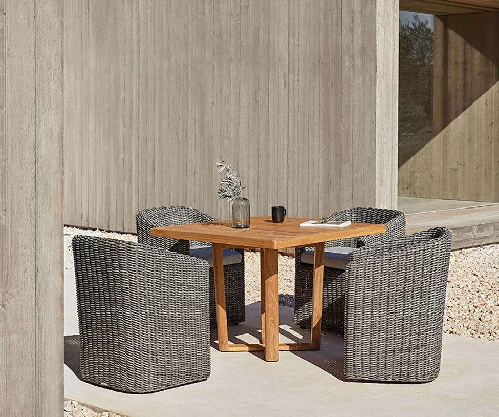 Heritage Square Dining Table I Point 1920 