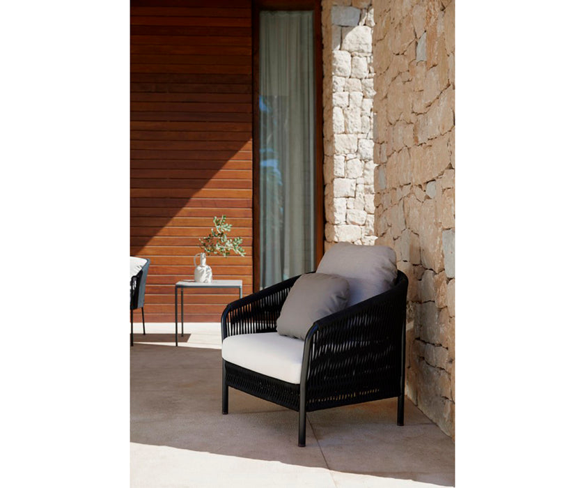 Weave Lounge Armchair | Point 1920