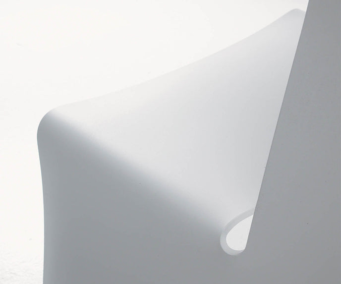 High end Picnik Table by Extremis Casa Design