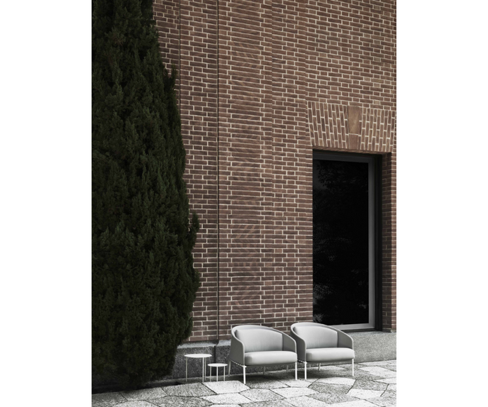 Poncho Lounge Armchair Living Divani