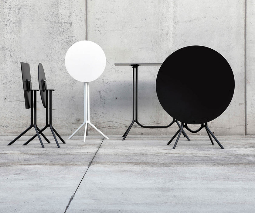 High end Poule Bar Table by Kristalia Casa Design