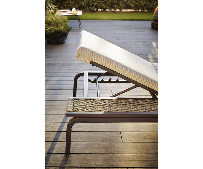 High end Portofino ART. 9749 Sunbed by Roberti Rattan Casa Design