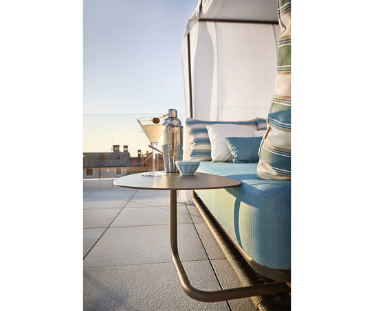 High end Portofino ART. 9769D/9769S Side Table Daybed by Roberti Rattan Casa Design