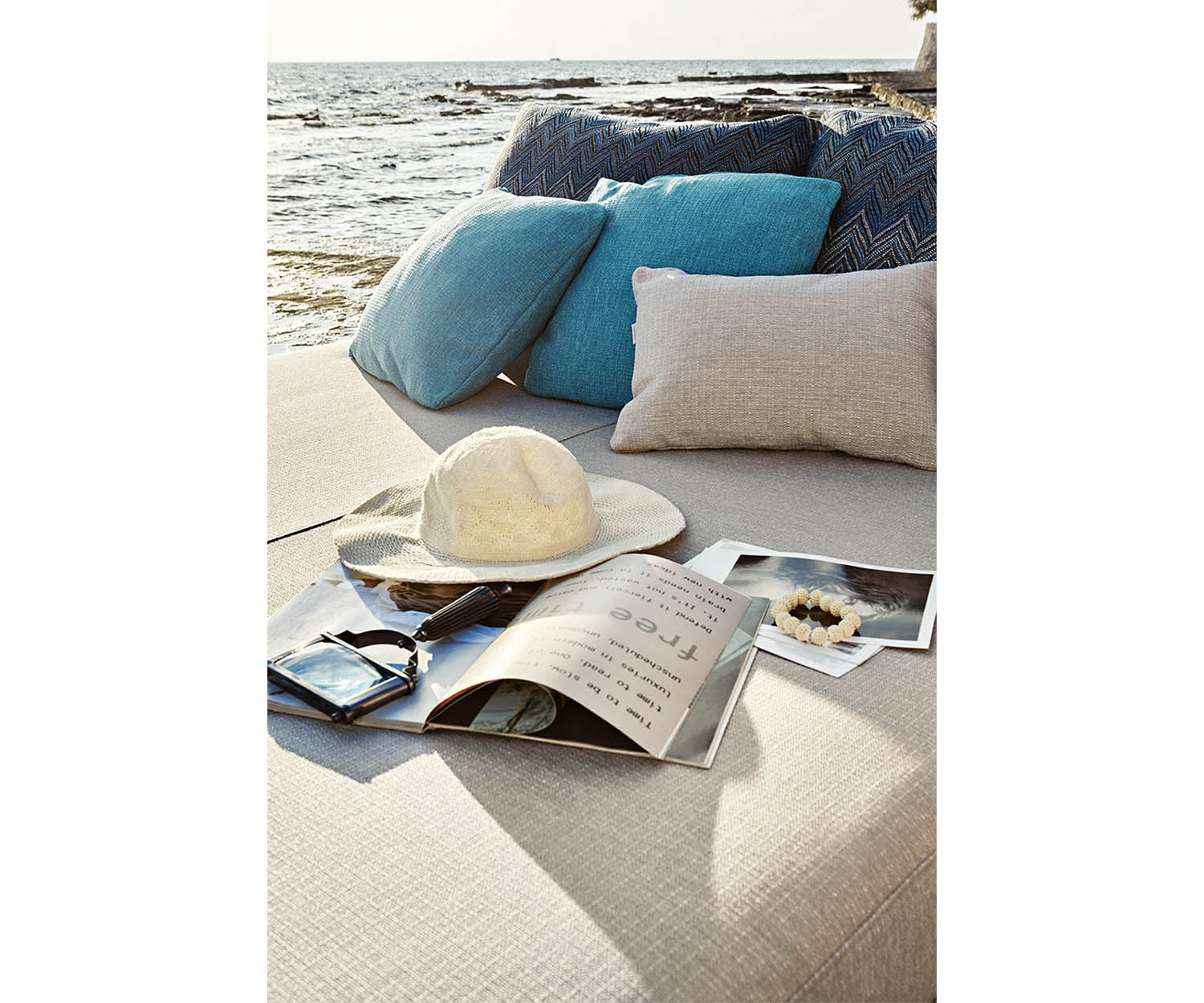 High end Portofino ART. 9765 Daybed by Roberti Rattan Casa Design