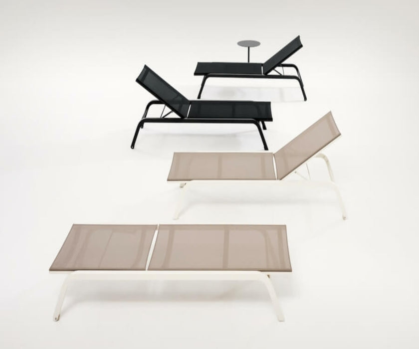 Surfer Sunbed | Roda