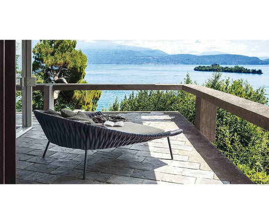 Arena 001 Daybed Roda