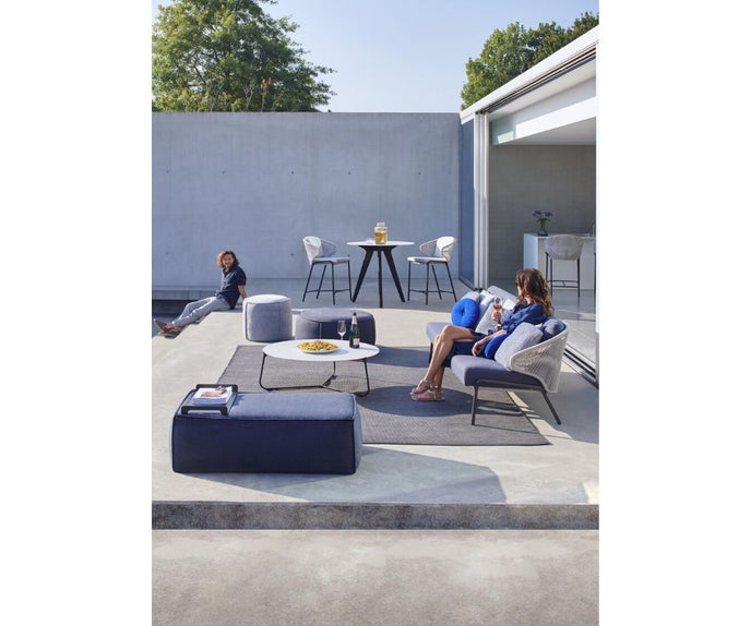 Radius 2 Seater Outdoor Sofa Manutti