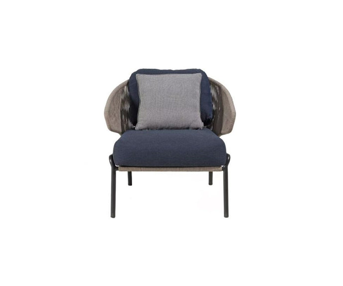 Radius Lounge Chair Manutti