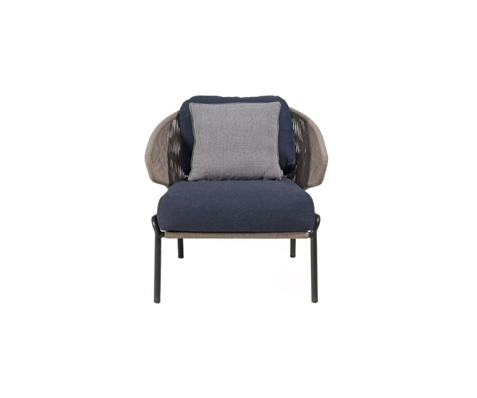 Radius Lounge Chair Manutti