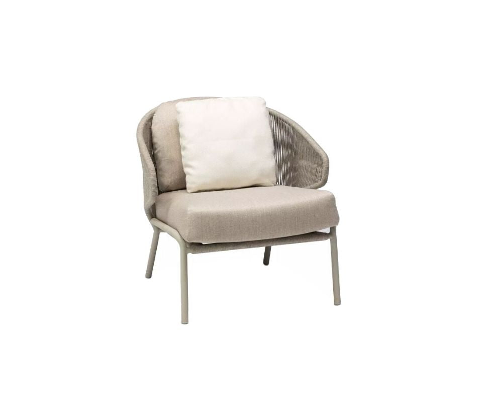 Radius Lounge Chair Manutti